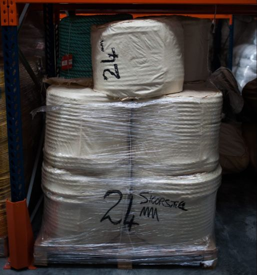 8mm 绿色带红色斑点 Polysteel 绳（220m 线圈）