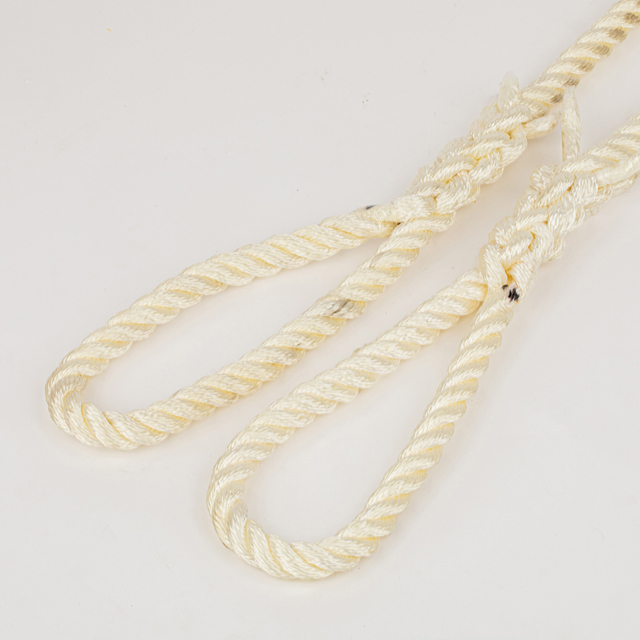 聚酯外罩 3 股合成尼龙船用拖缆，用于海上系泊